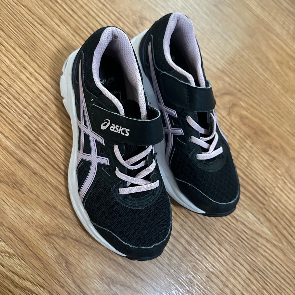 ASICS girls k13